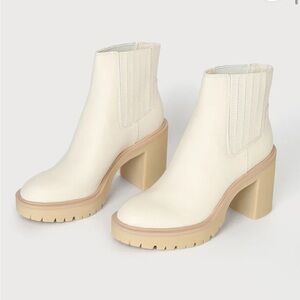 Dolce Vita Caster H2O Ivory Leather Platform Ankle Boots Waterproof NEW Size 9.5